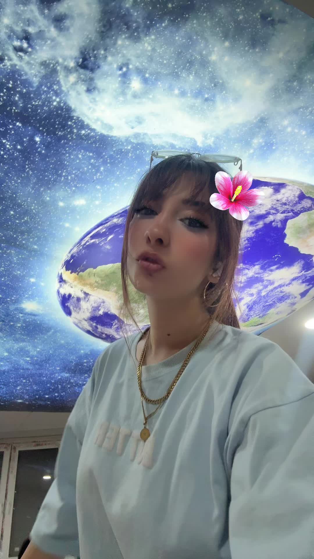 @روژآن