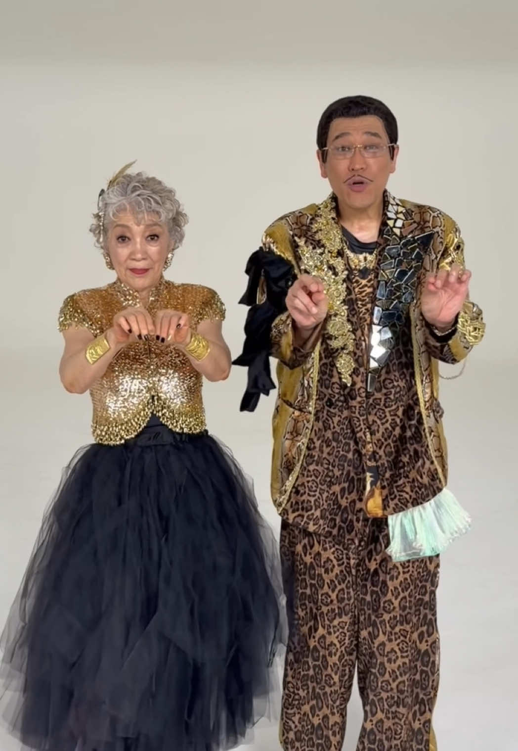 @ピコ太郎(PIKOTARO)公式