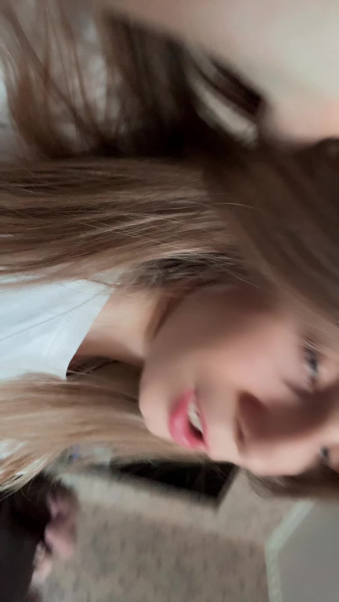@Caroline_Grace