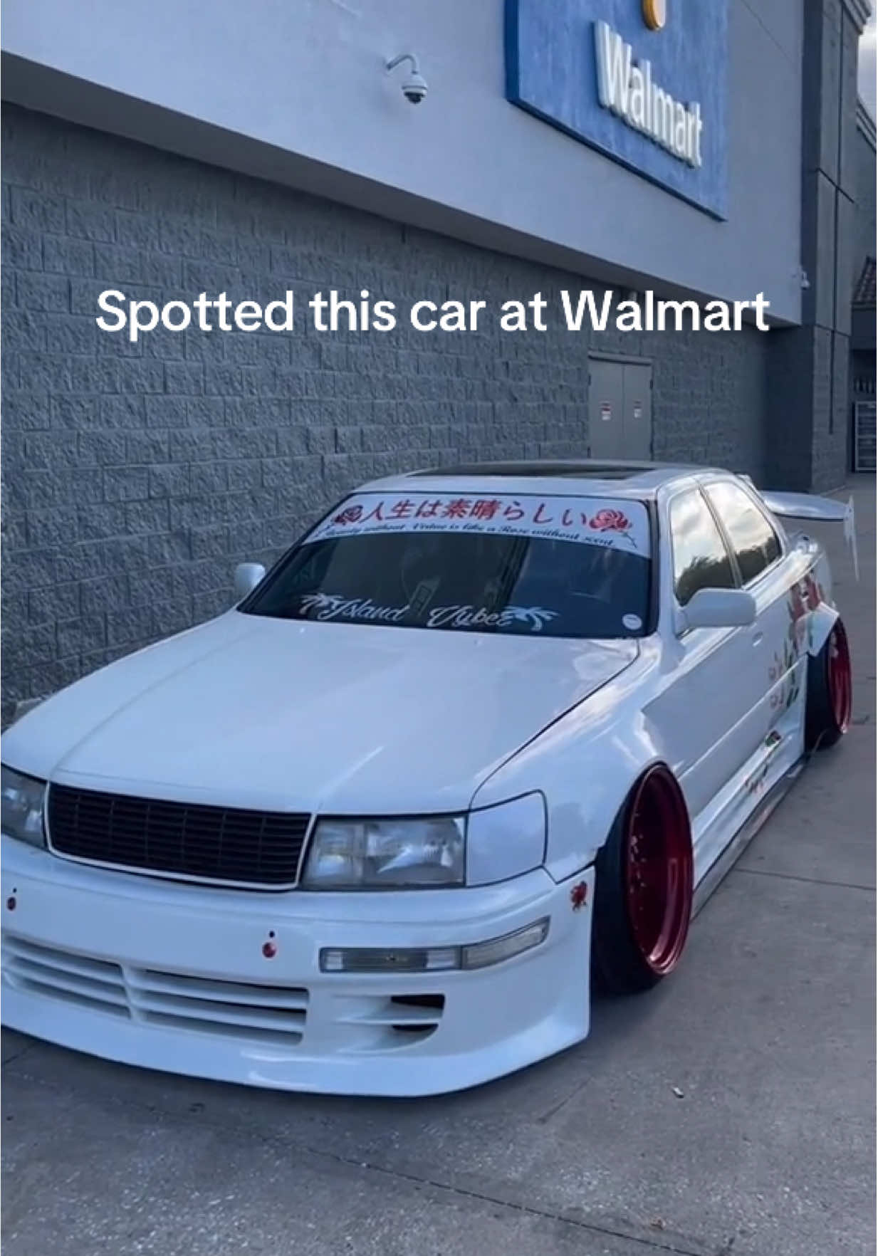 @Troy.Got.Whips