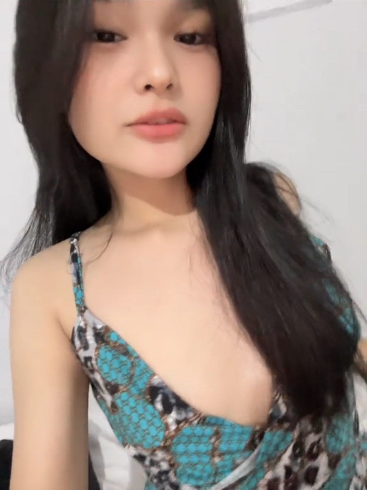 @Angela
