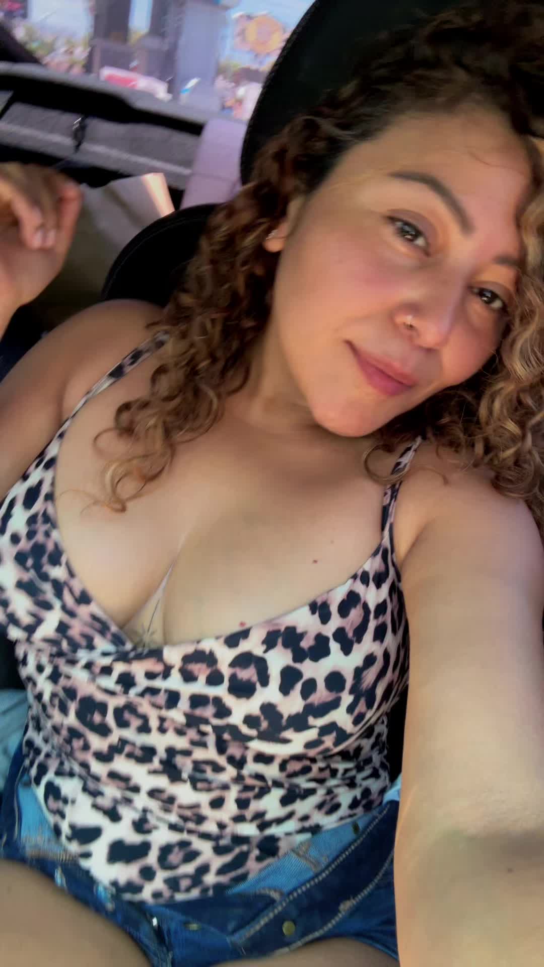 @jennifer escobar  🇭🇳...🇺🇸