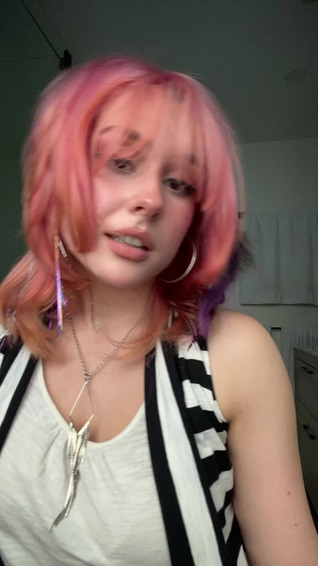 @cluelesslymia