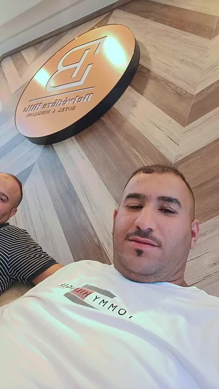 @Howari29.amigo