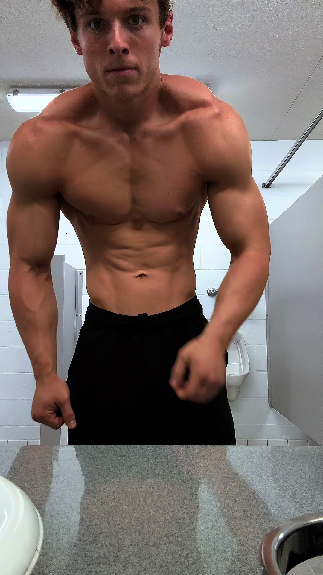 @EvanHamiIton