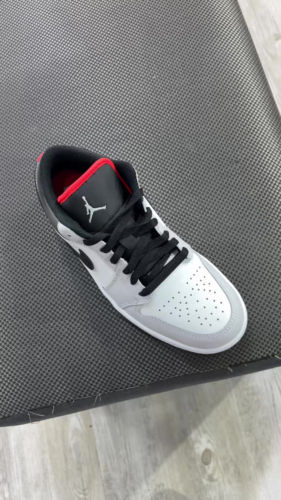 @myam | sneakers