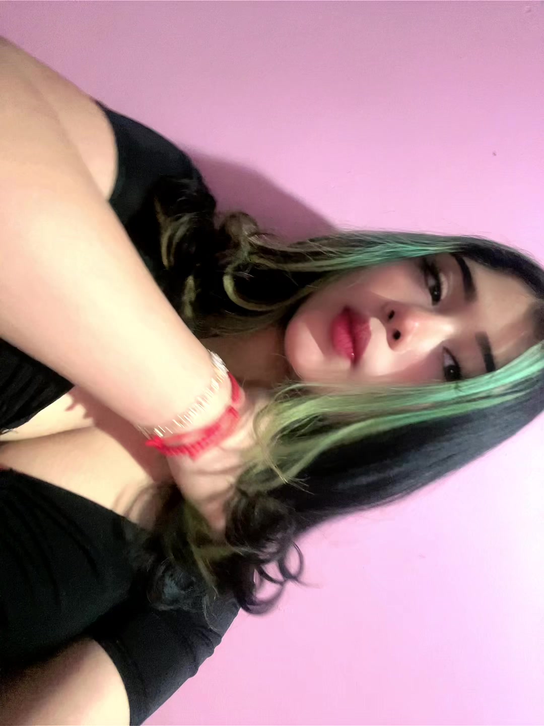 @.Vanee🎀