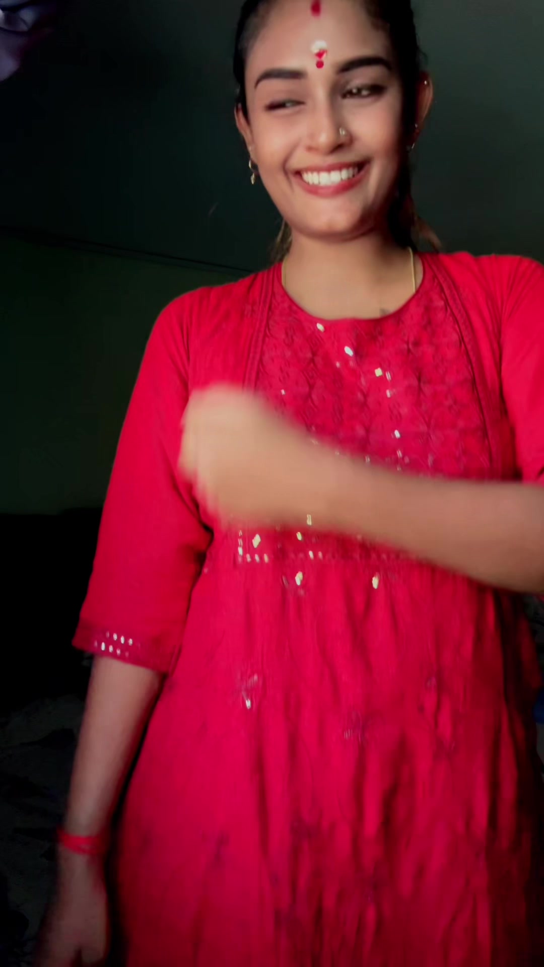 @Tamilarasi Goval ᥫ᭡