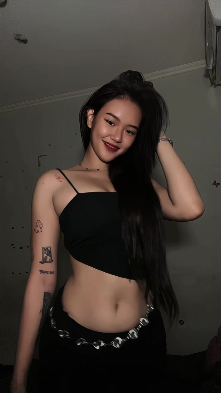 @cristaneevelin_