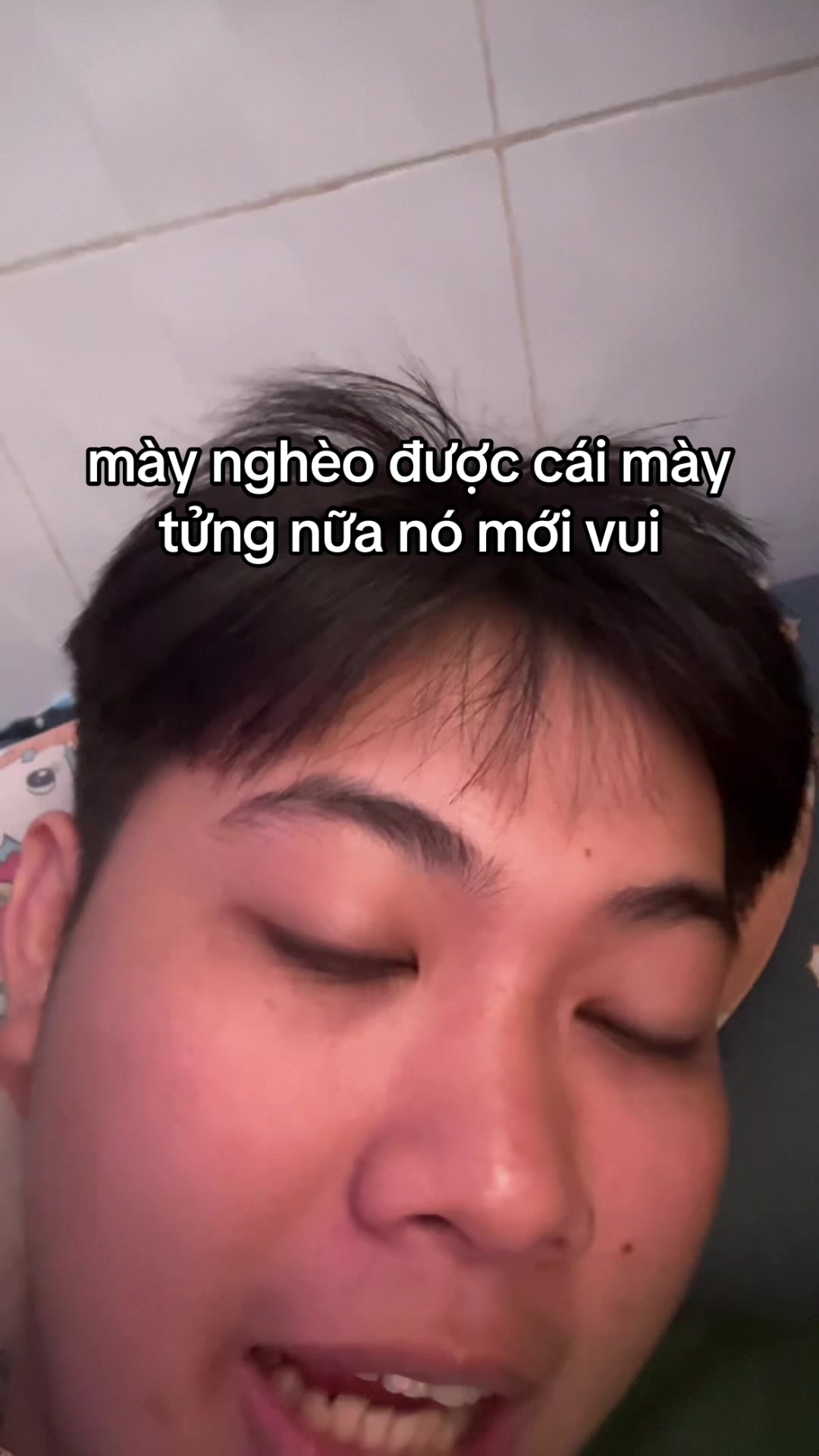 @tòn làm hài