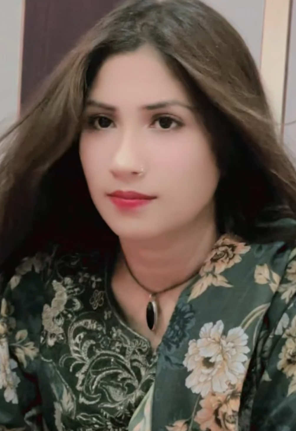 @Mahii_💔_Khan