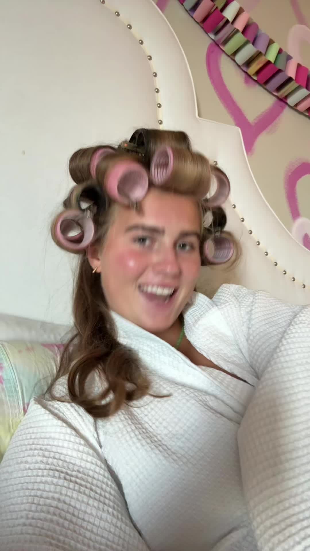@ellie robertson