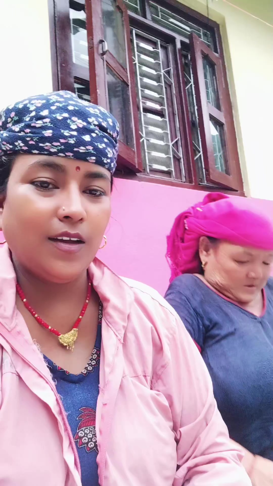 @मिना मगर 💖