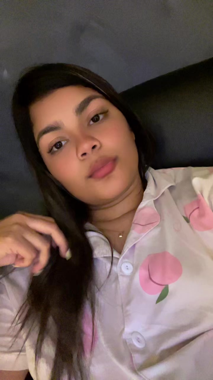 @👸🏽