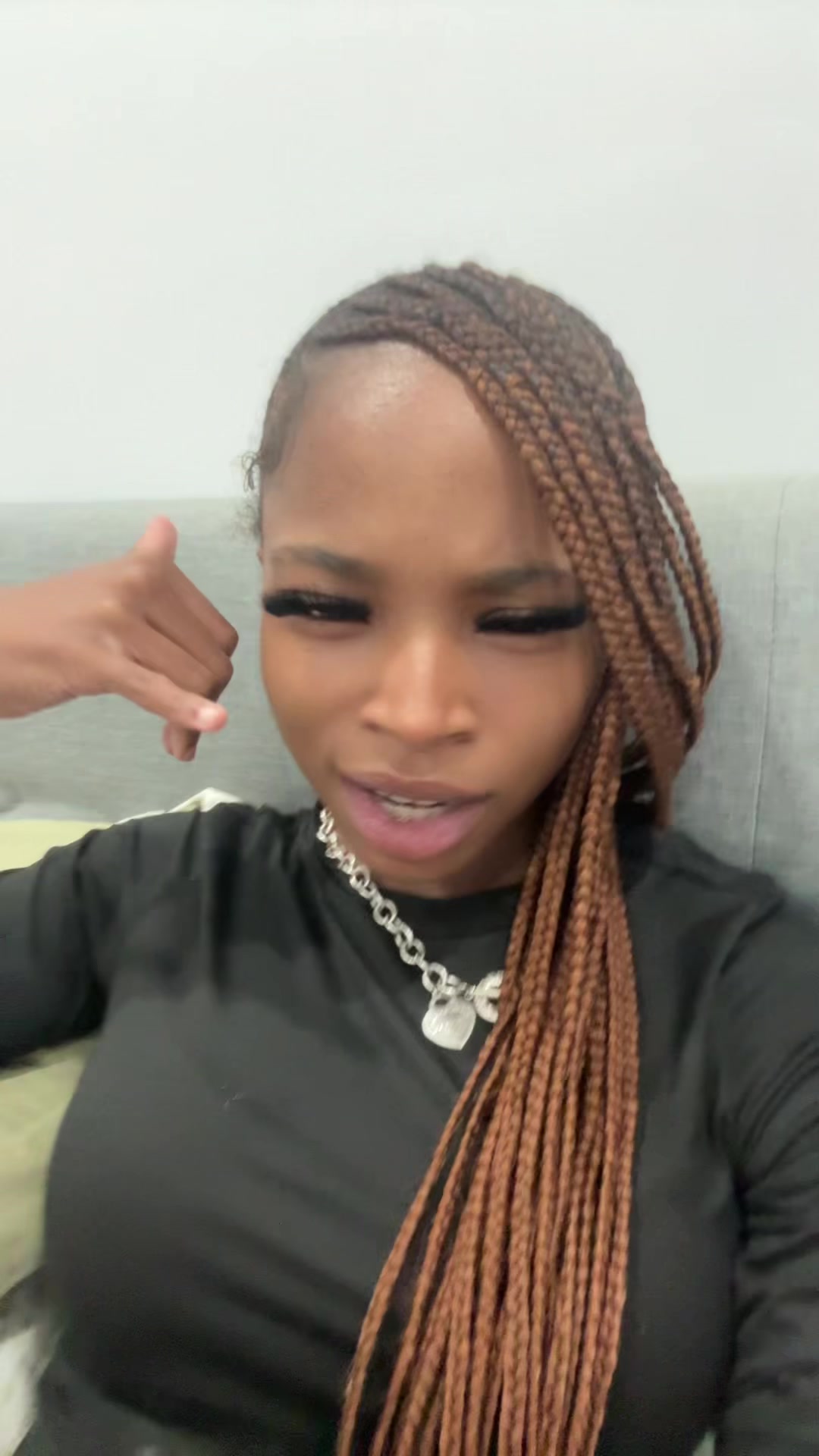 @whoisshe