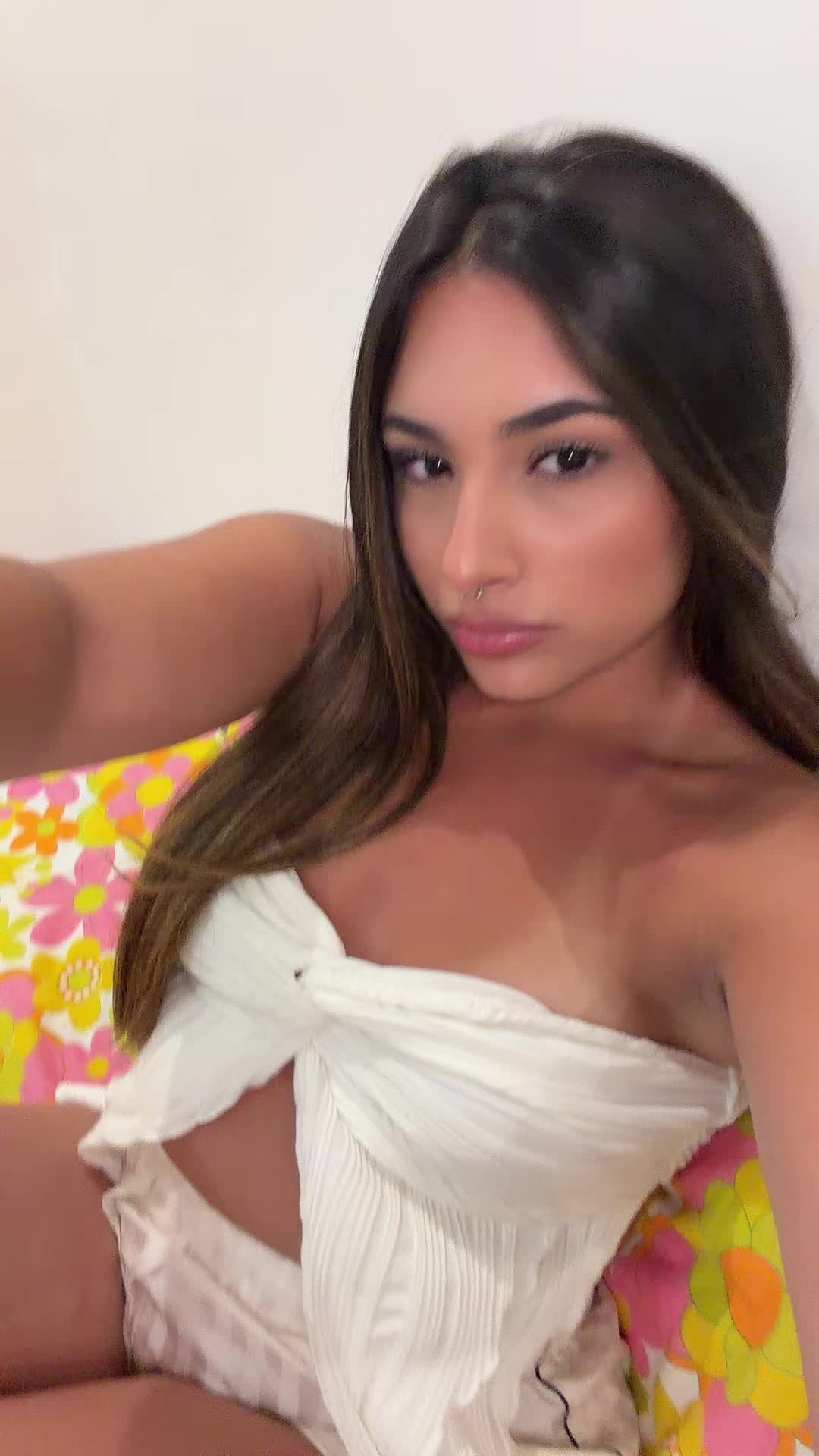@A L E S S I A🦋