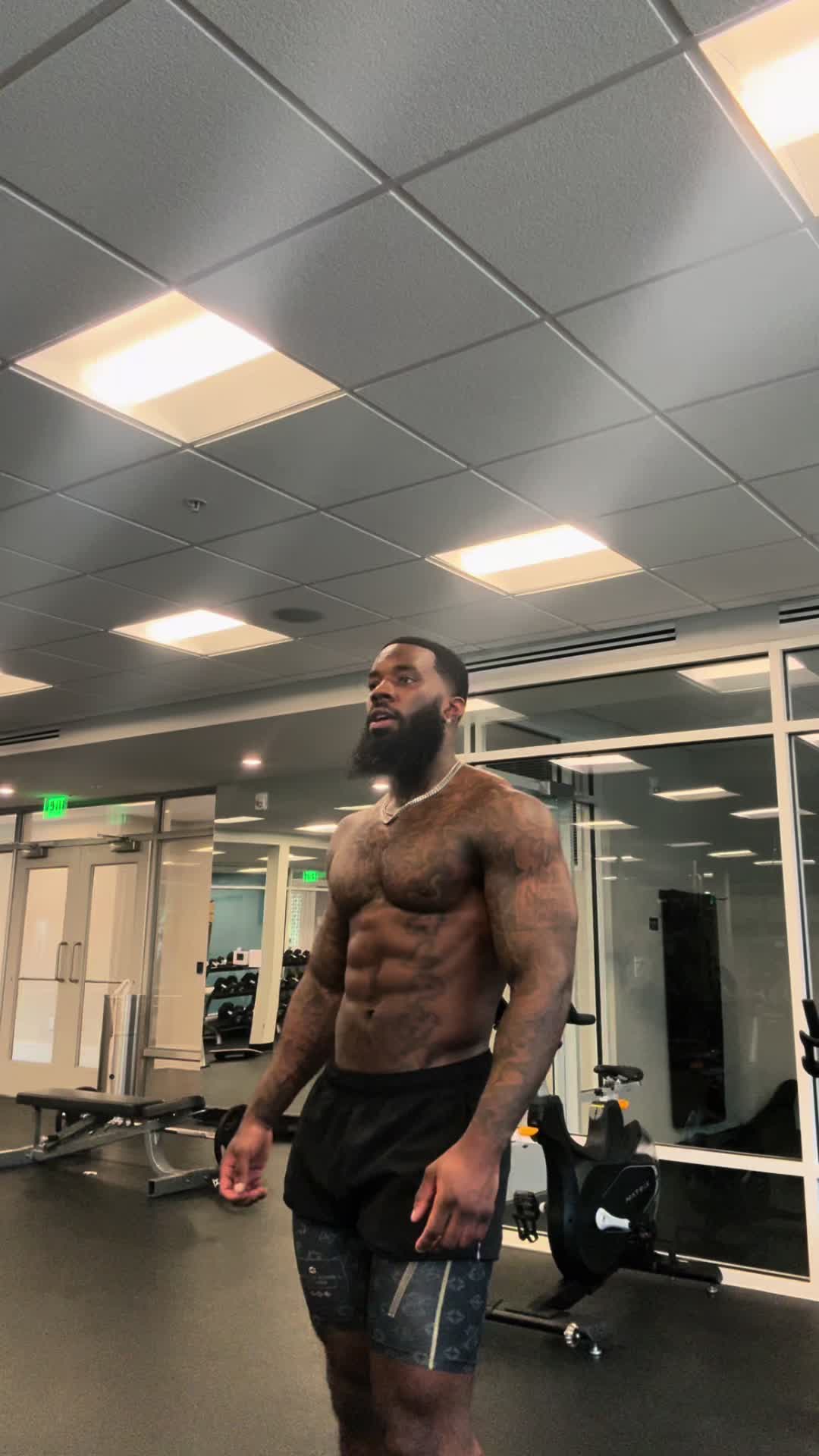 @bigq385