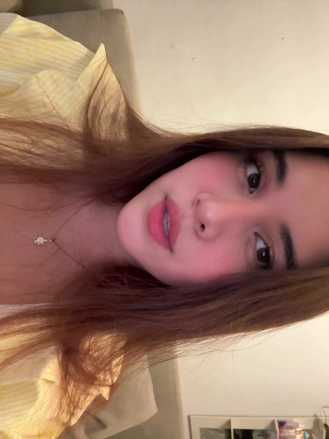 @DL🦋