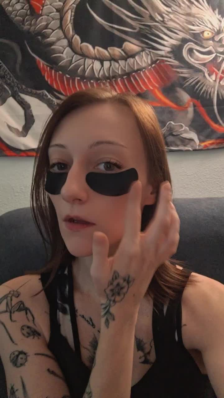 @Wrong_Bitch😈