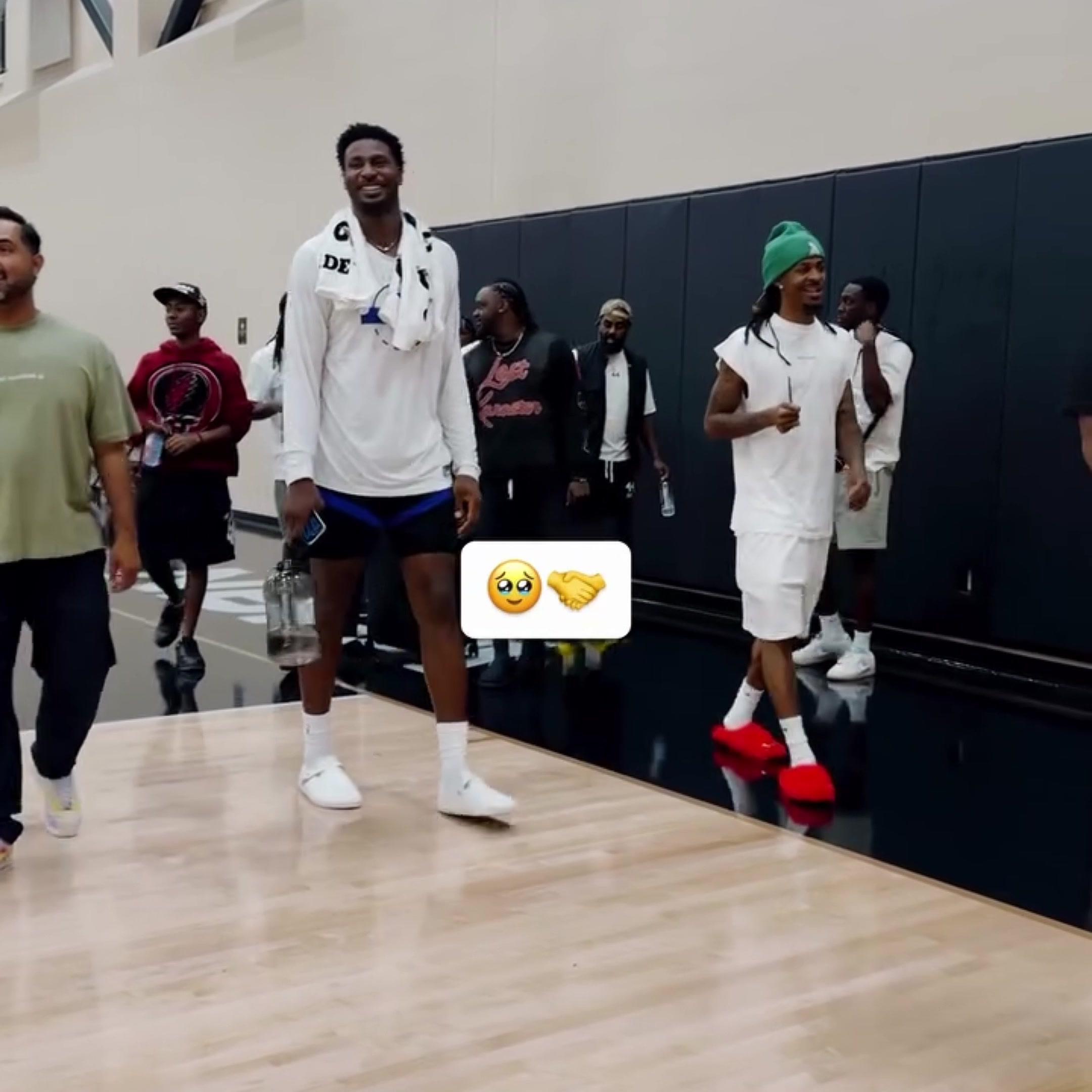 @hoopswithjg4