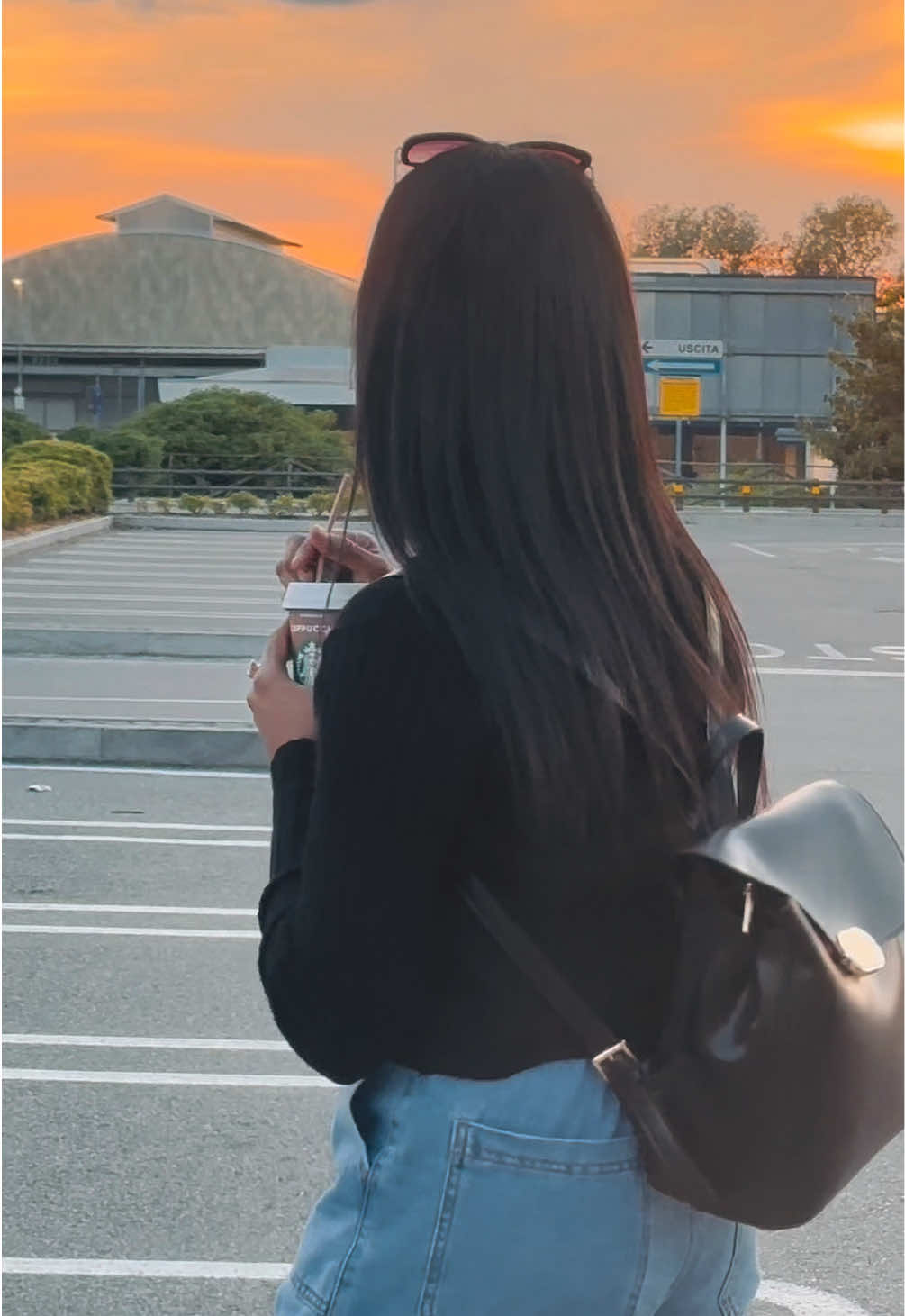@CHARU 🇱🇰🇮🇹