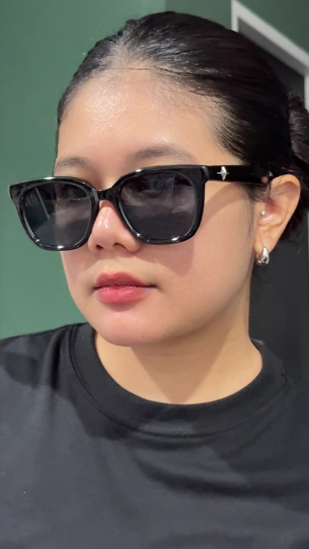 @หนูนารีวิวอะฮิ้วว