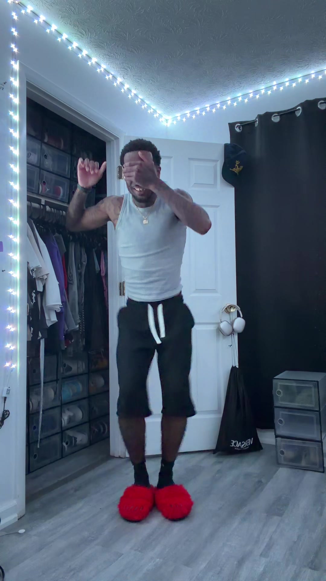 @Sk3nooo 🦧