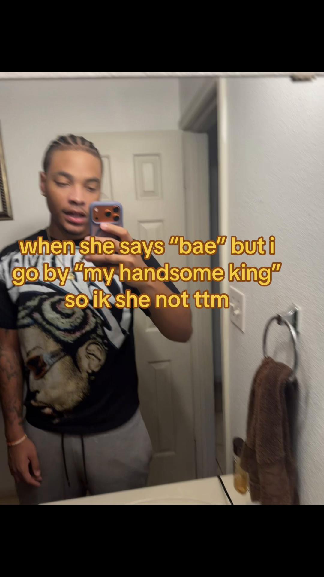 @D A E