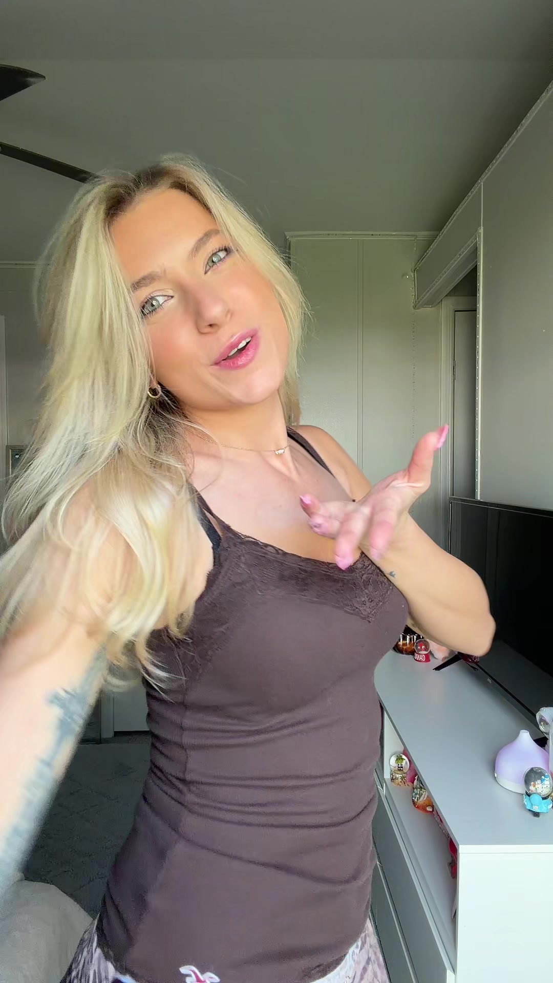 @KallieLynnn
