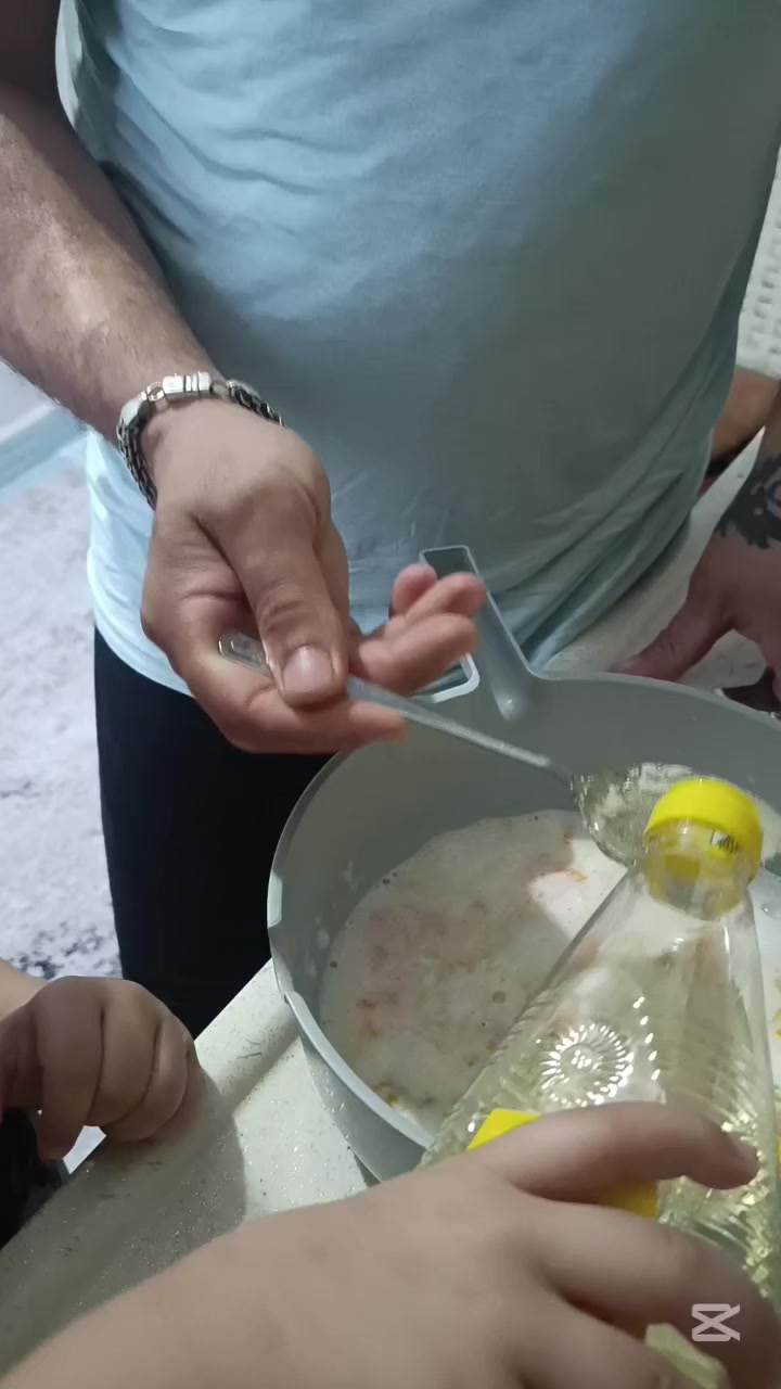 @LEYLA Khudiyeva