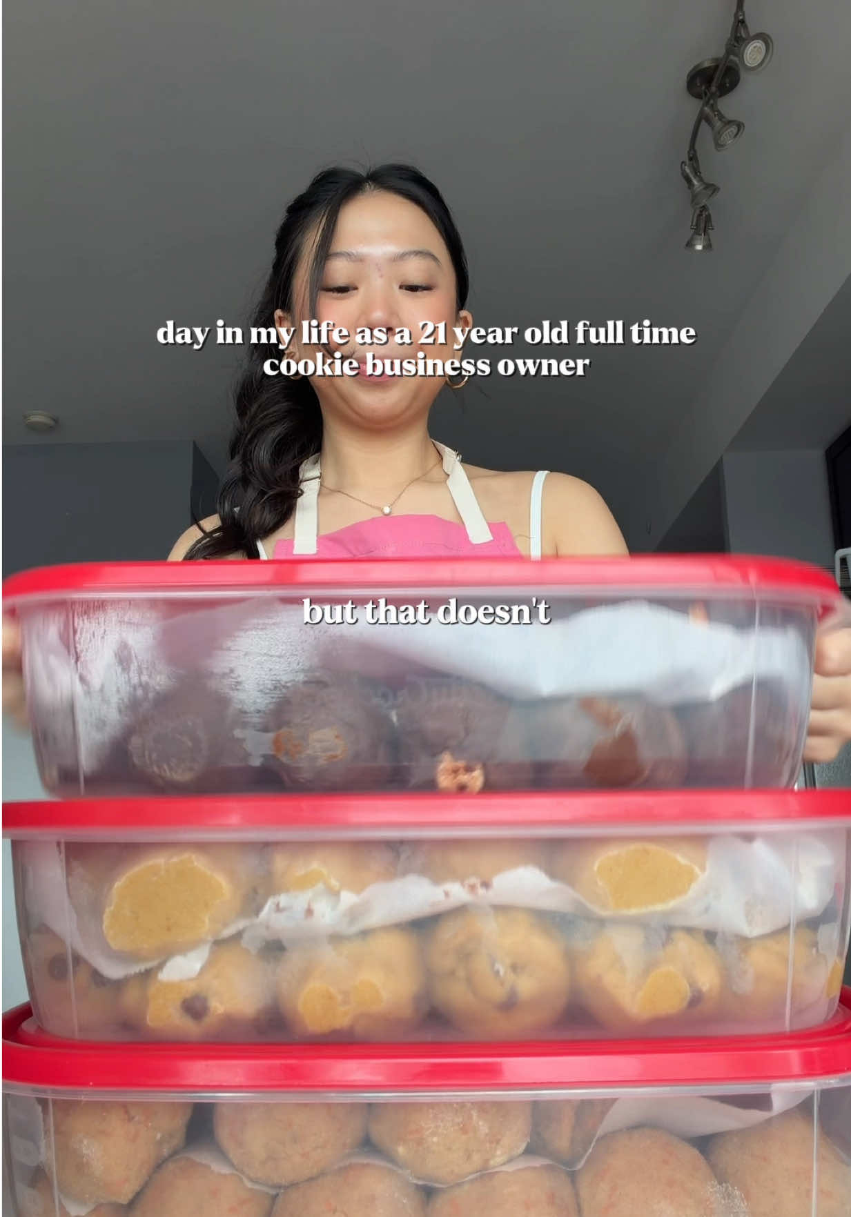 @cait’s cookies 🤍