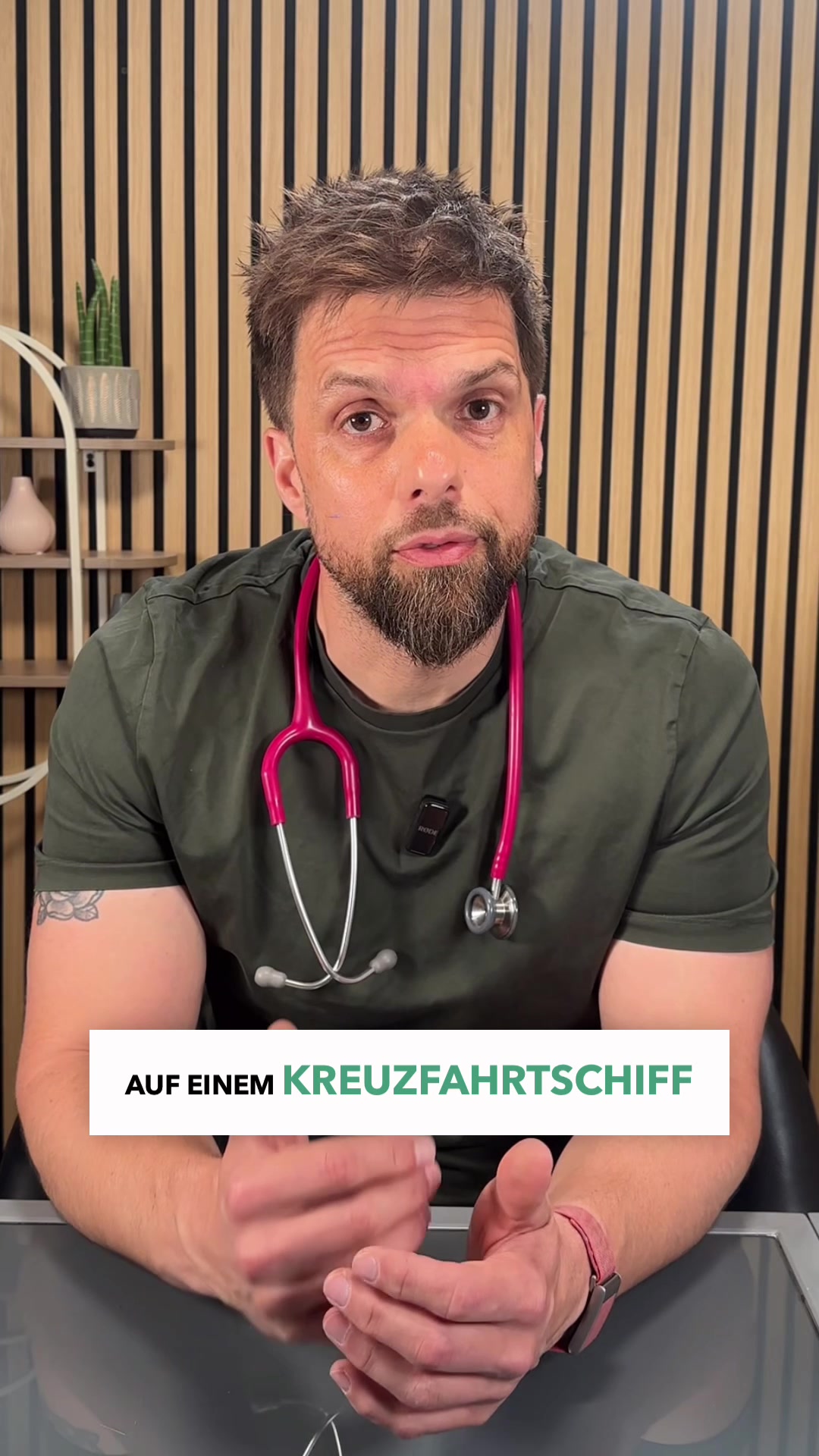@Hand, Fuß, Mund