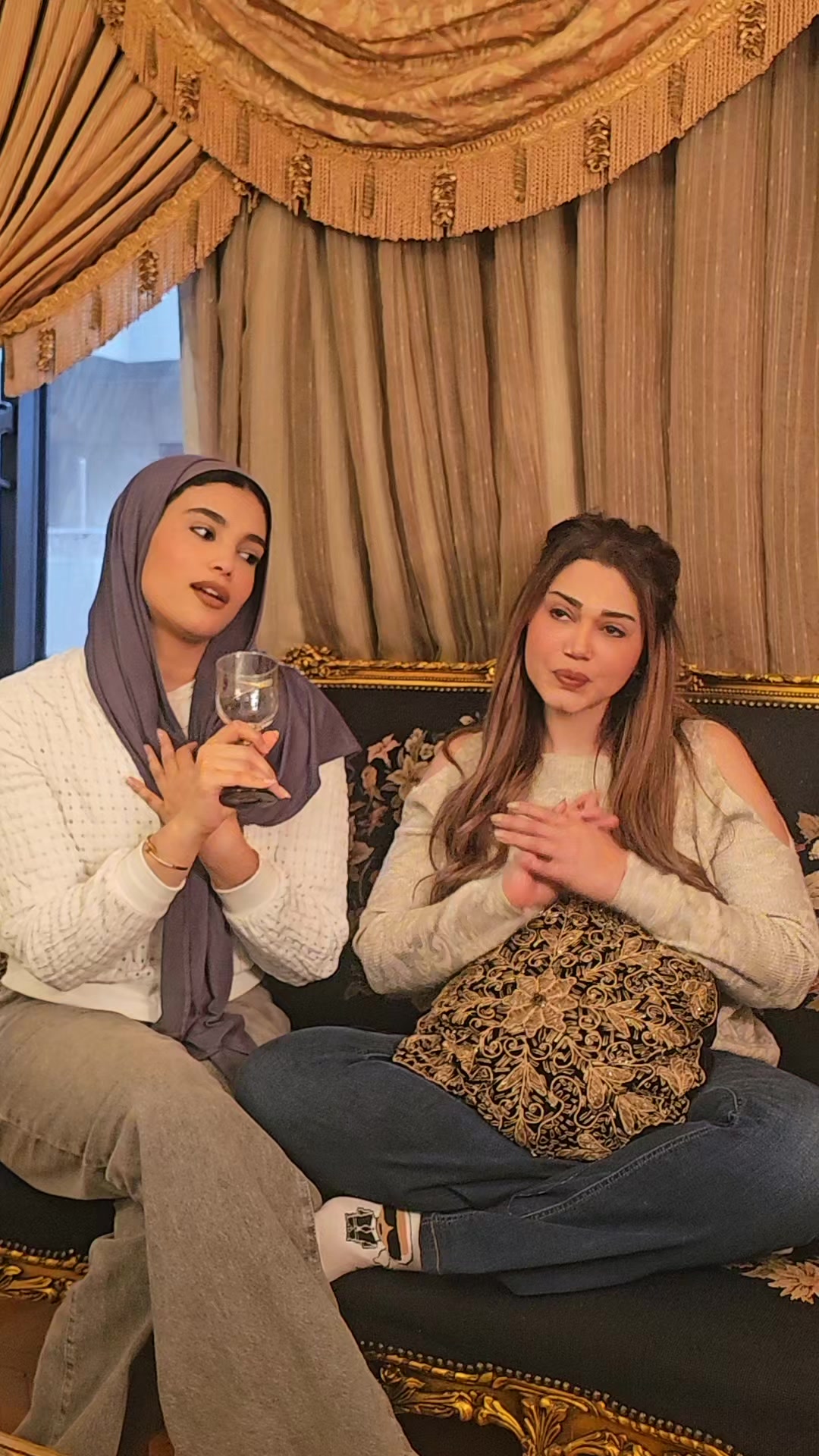 @نوليا مصطفي