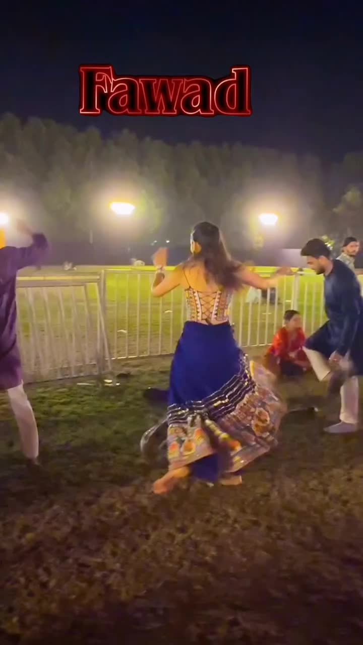 @بیگانه