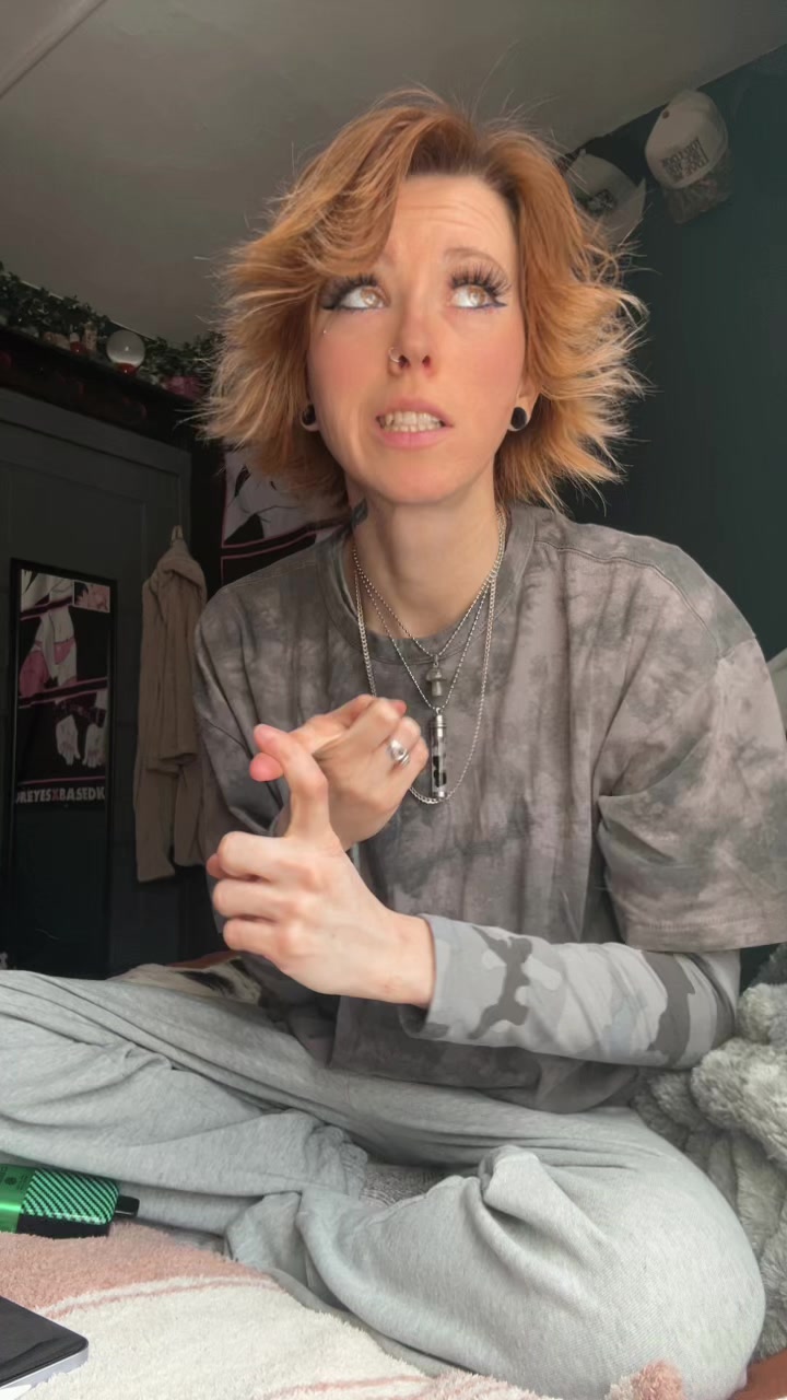 @xXKarmicFlowerXx