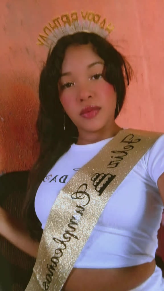 @Dessire García 👸🏻😻