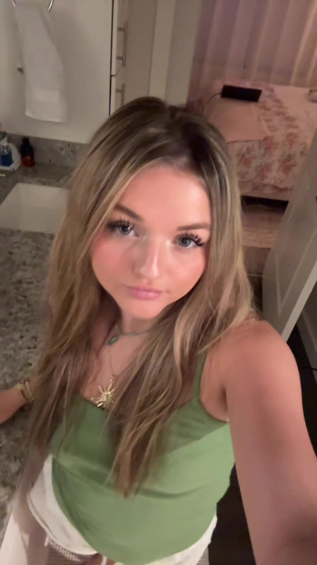 @Bella Marie