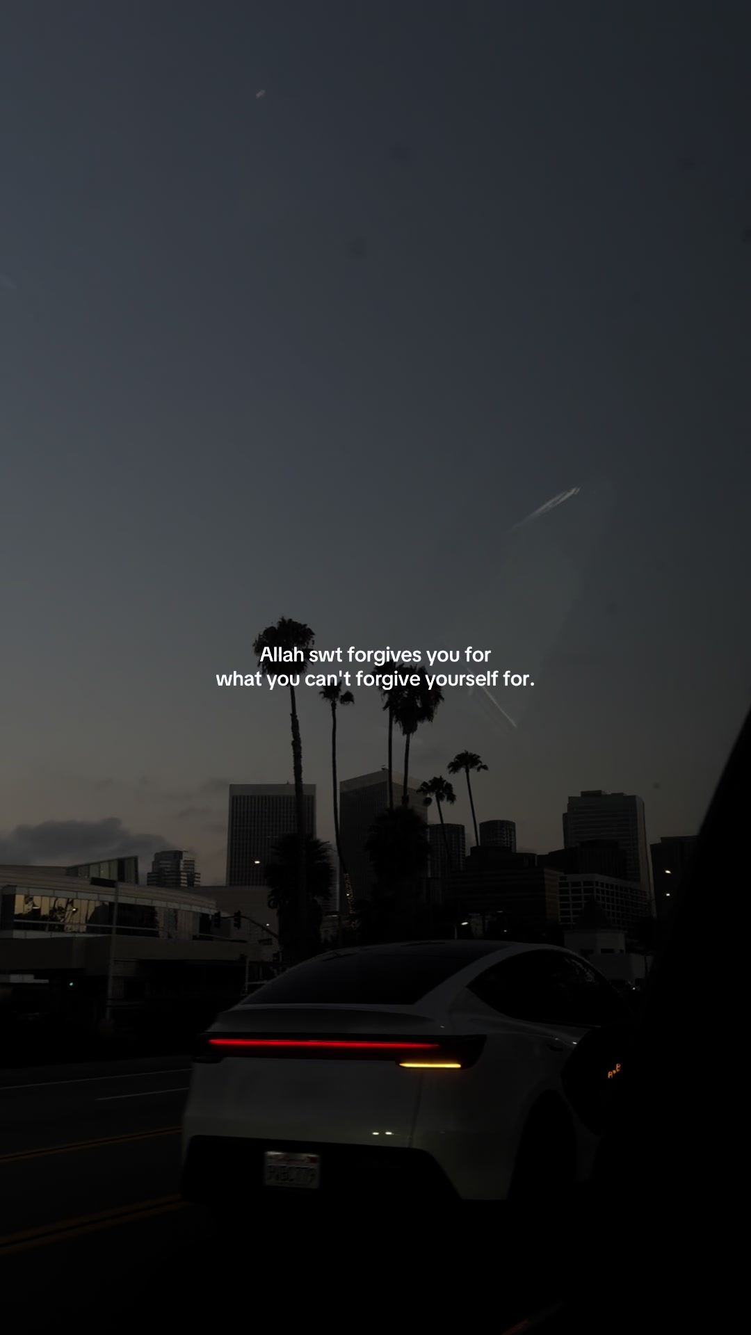 @𝒮