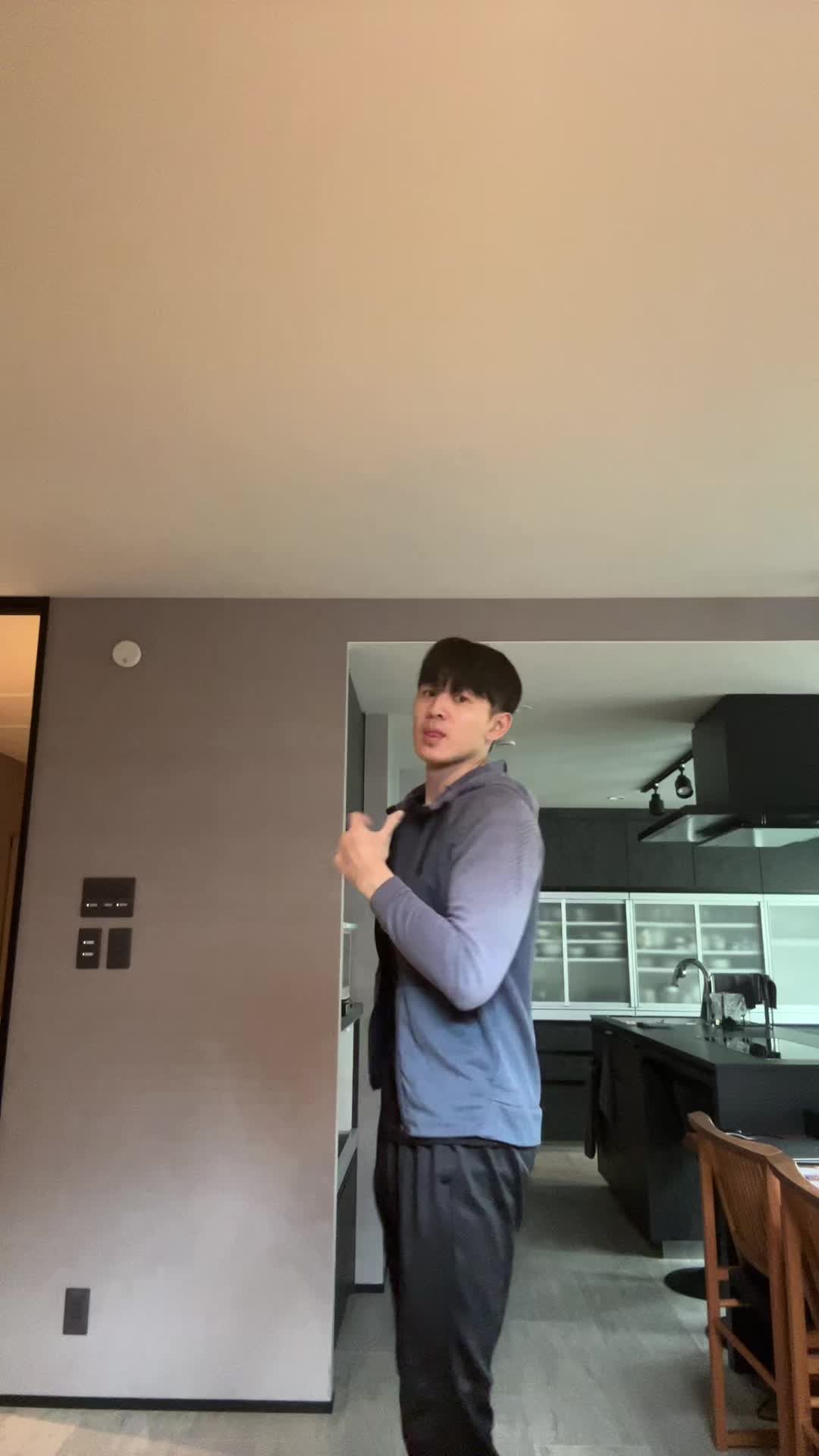 @RJ