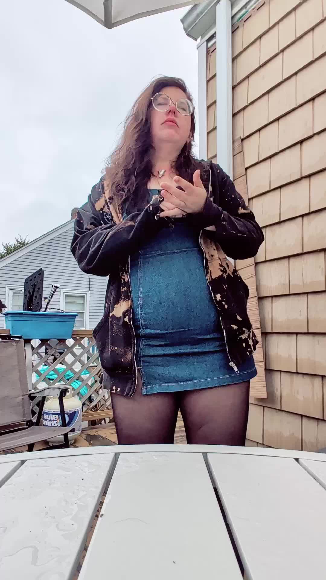 @Chellyissomewhere710