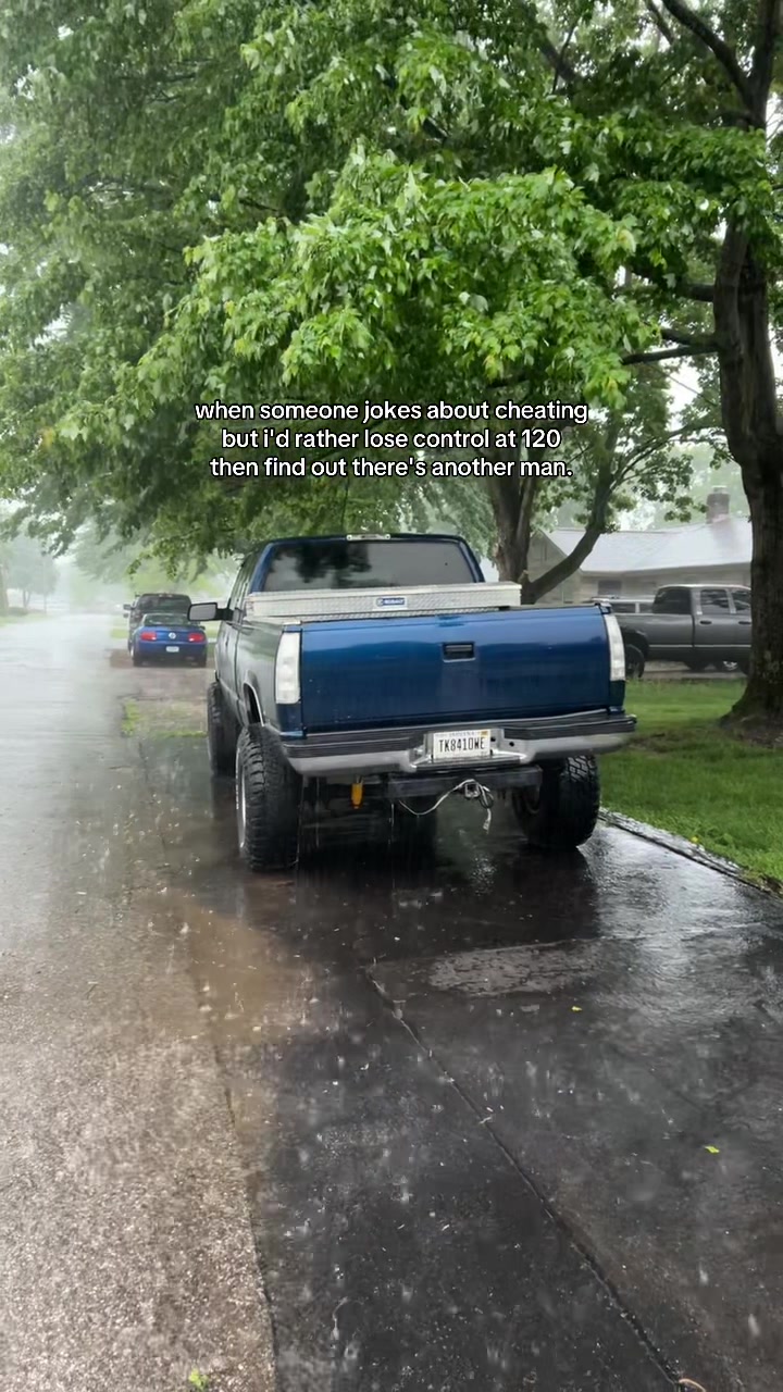 @𝓽𝓱𝓪𝓽𝓸𝔁𝓲𝓬𝓸𝓫𝓼