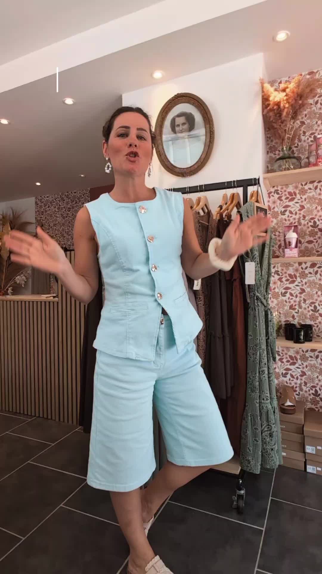 @Herminiacollection