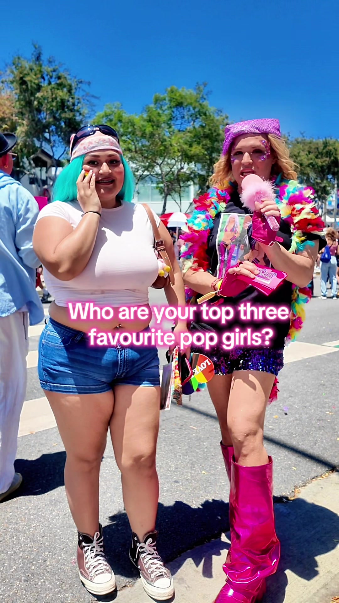 @Carli de Ville | Pop Culture