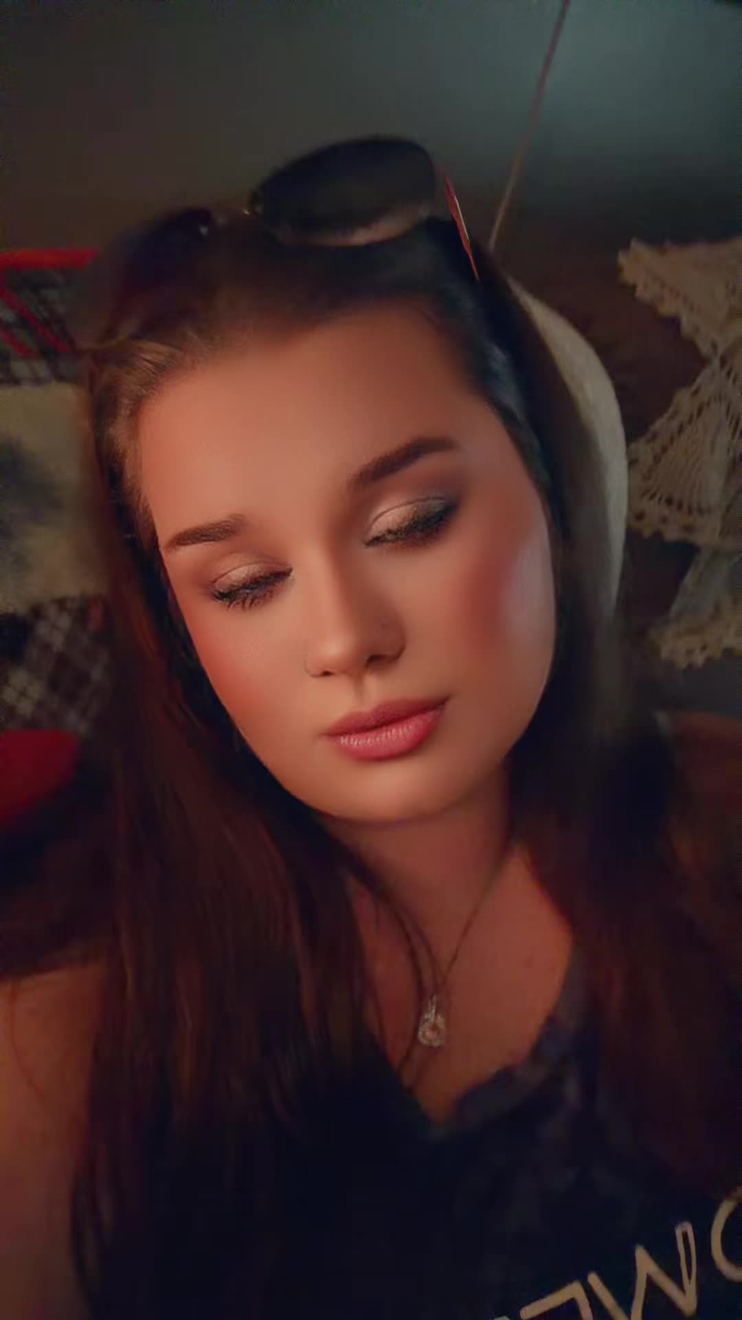 @Katie🫥