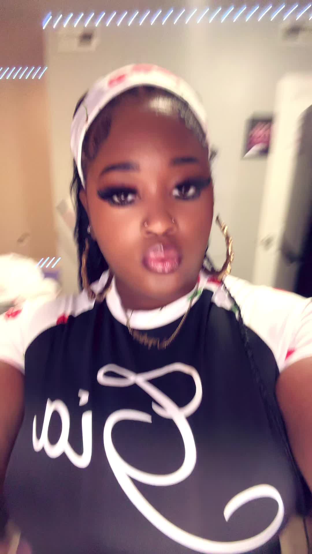 @zemirah 😽