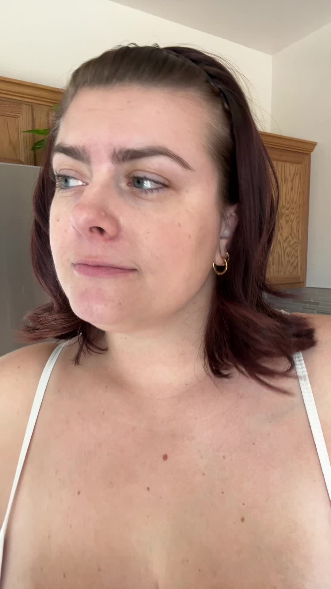 @krystoksalot