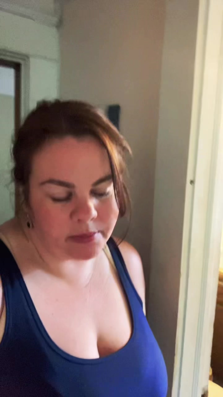 @sarahDoingTheTik