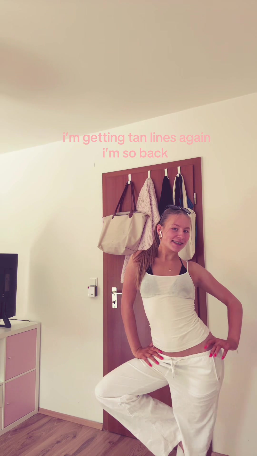 @slrlara
