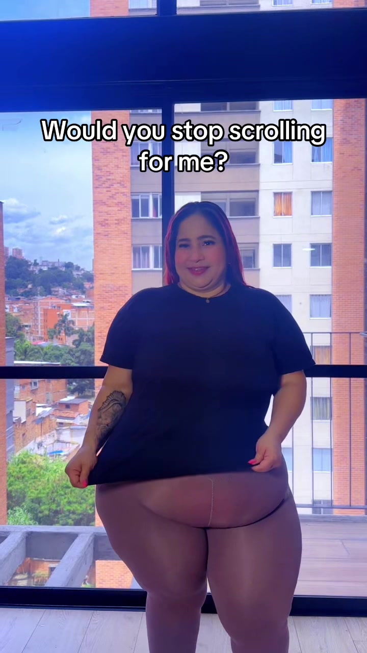 @lolapearvibes