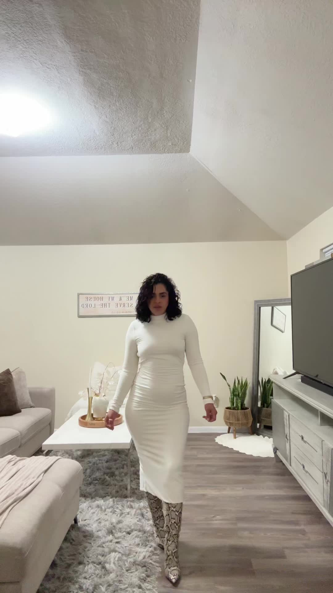 @𝓣𝓪𝓷𝓲𝓪 👑